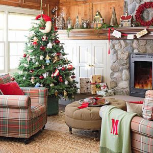 Christmas interiors decor ideas - mylusciouslife.com - Christmas-Living-Room2.jpg
